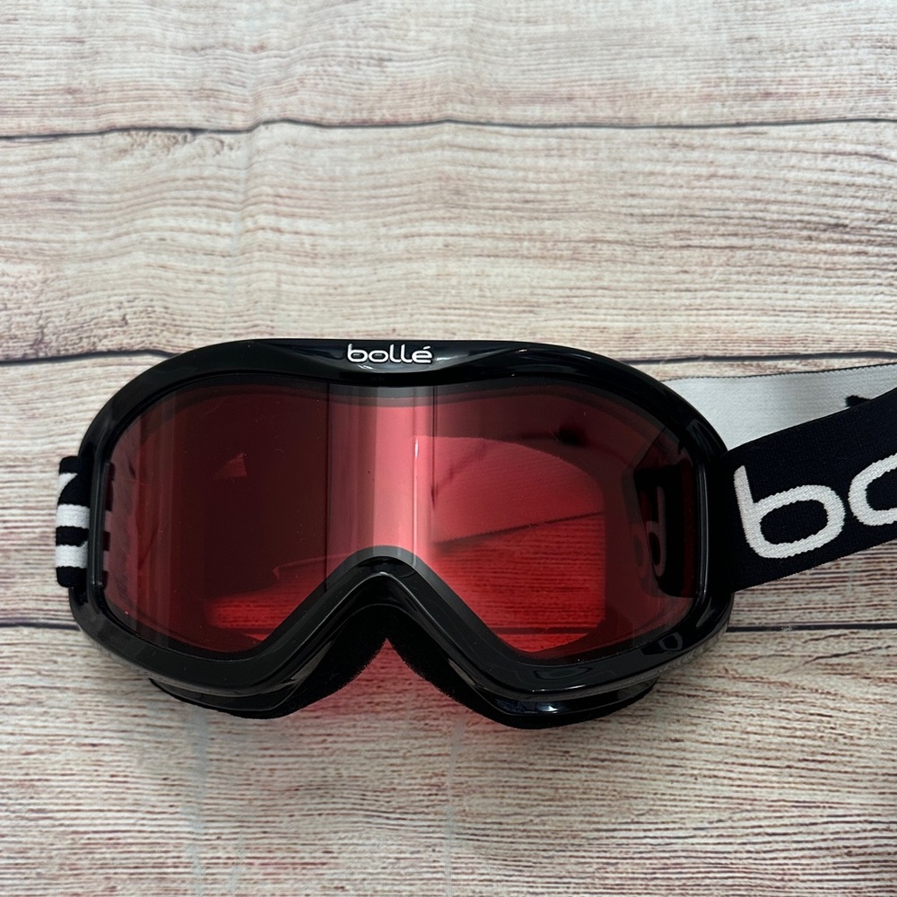 Unisex Bollé Black and Red Ski Goggles